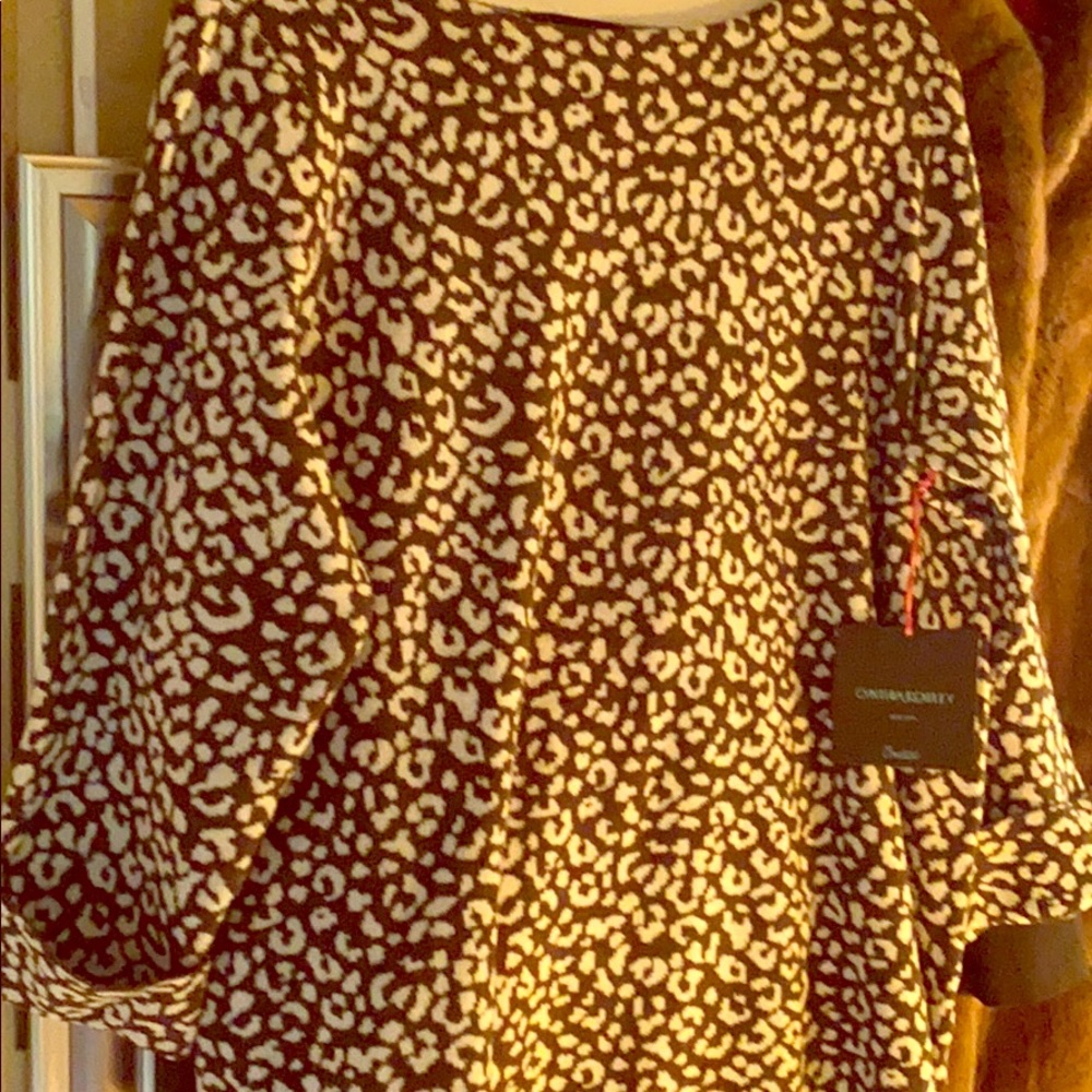 NWT CYNTHIA ROWLEY M SWEATER